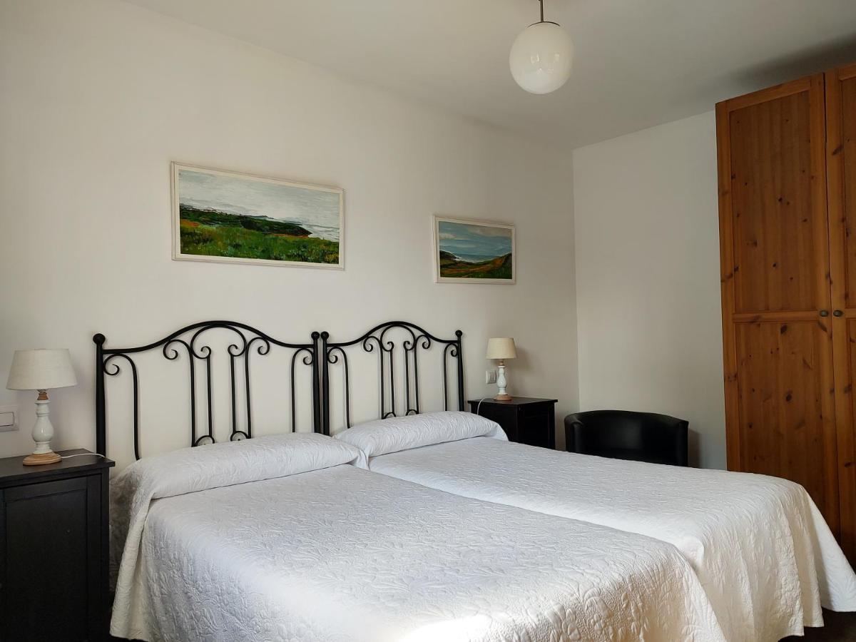 Apartamentos Corona Comillas Exteriör bild