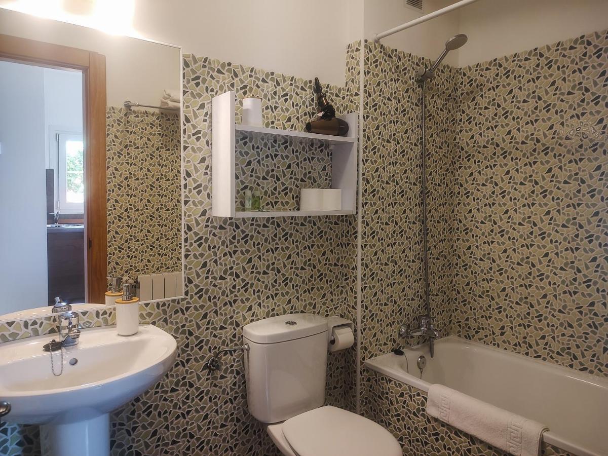 Apartamentos Corona Comillas Exteriör bild