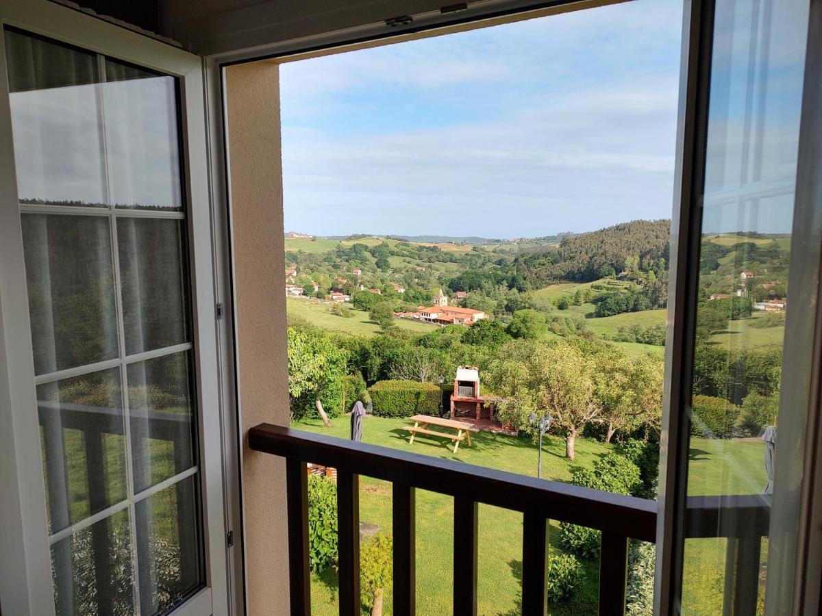 Apartamentos Corona Comillas Exteriör bild