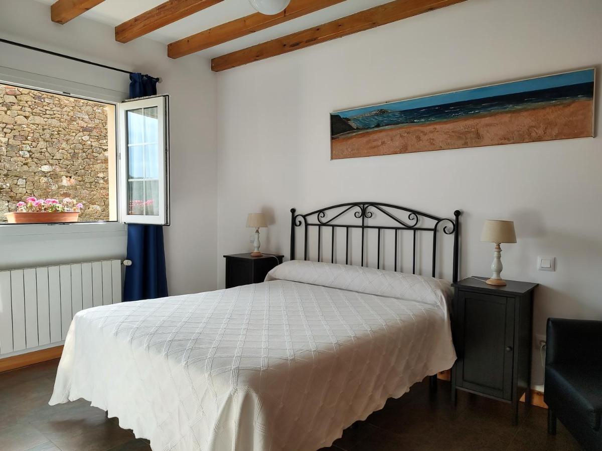 Apartamentos Corona Comillas Exteriör bild