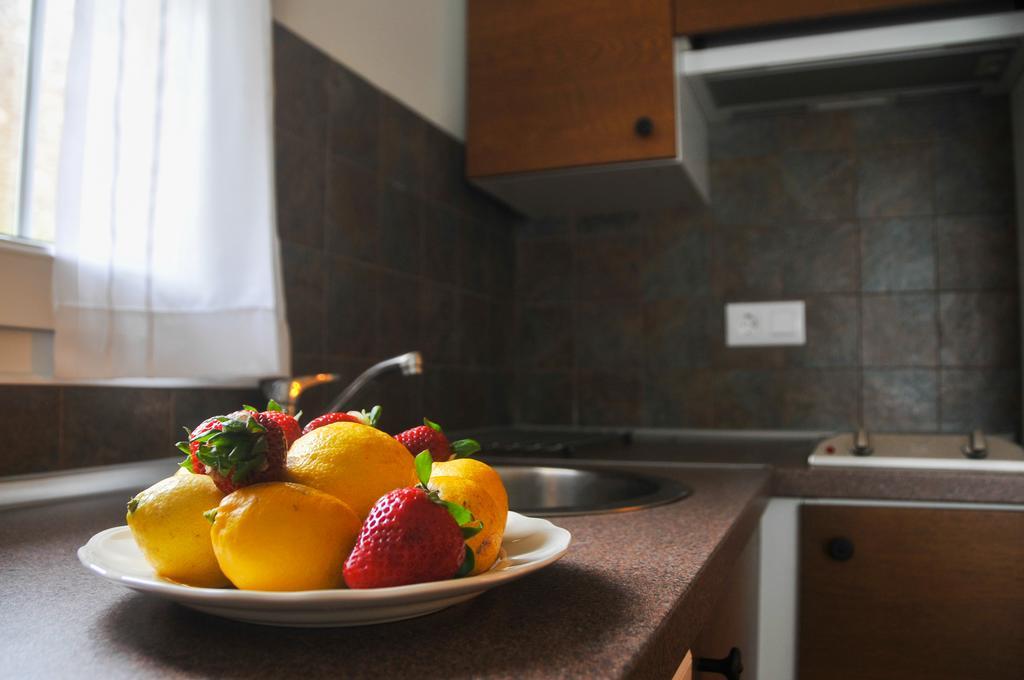Apartamentos Corona Comillas Exteriör bild
