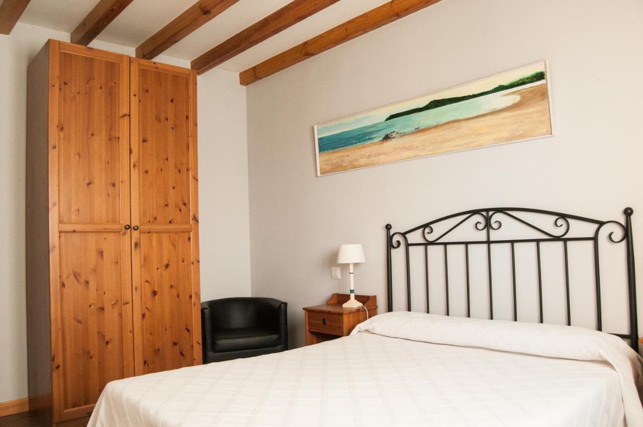 Apartamentos Corona Comillas Exteriör bild
